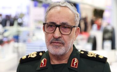 Irani konfirmon vdekjen e komandantit ushtarak: Humbi jetën pas sulmeve izraelite