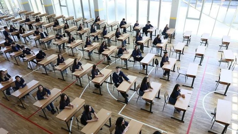Matura 2025, publikohen notat e provimit të Matematikës! Sa ngelës dhe ekselentë numërohen në të gjithë vendin