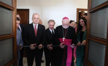 Inaugurohet selia e re e Ambasadës Shqiptare në Vatikan, ministri Hasani: Do të jetë në shërbim të përpjekjeve për të ndërtuar një botë më të paqtë dhe më solidare