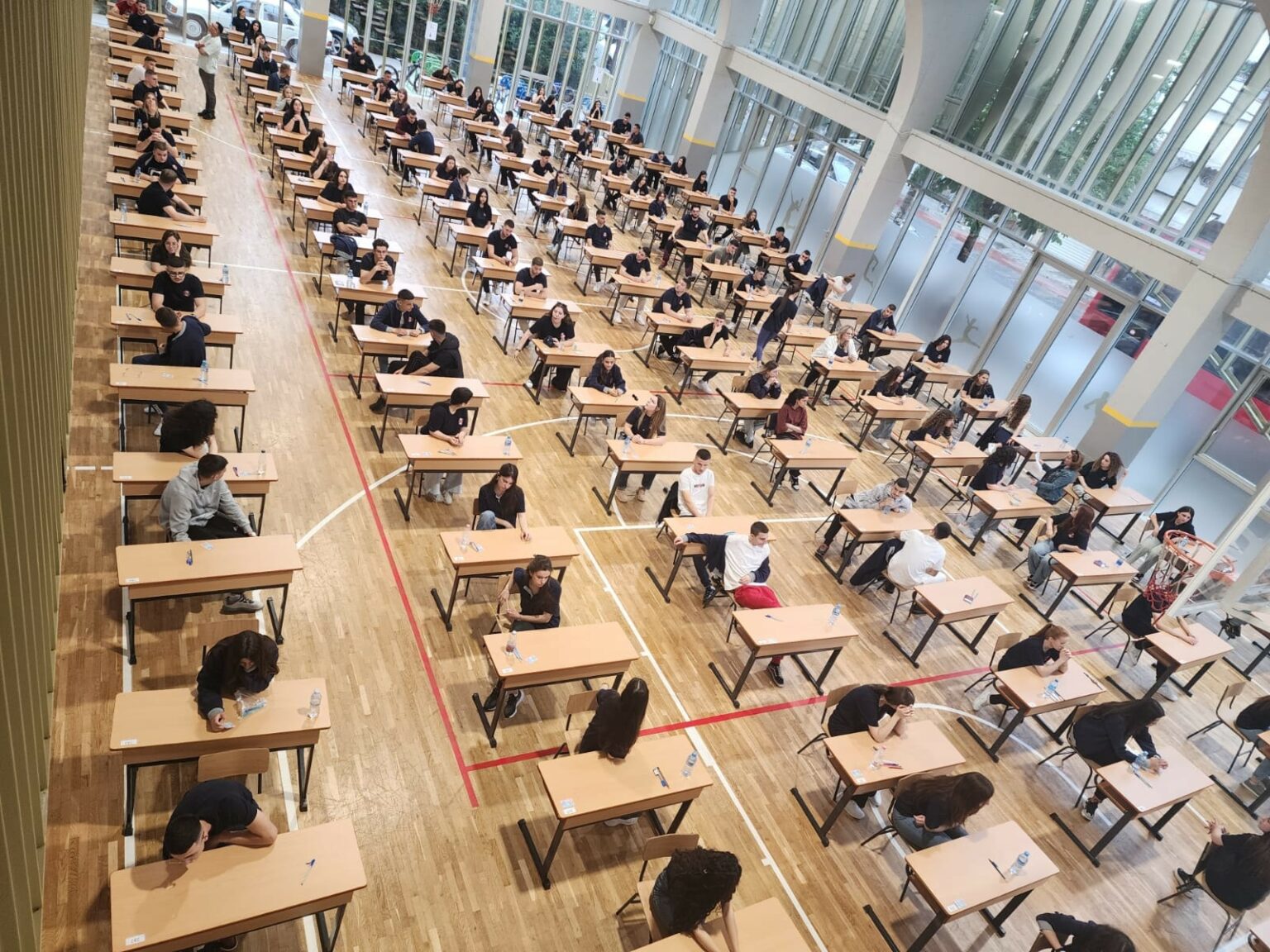Matura Shtetërore/ Sot testimi i gjuhës së huaj për rreth 27 mijë nxënës