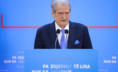 Zgjedhjet e 11 majit/ Berisha publikon VIDEON e zbatimit të “trenit bullgar” në Elbasan: Qendra e votimit, një kafene
