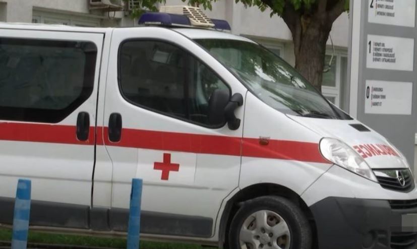 E rëndë në Kosovë/ Makina përplas për vdekje 4-vjeçarin