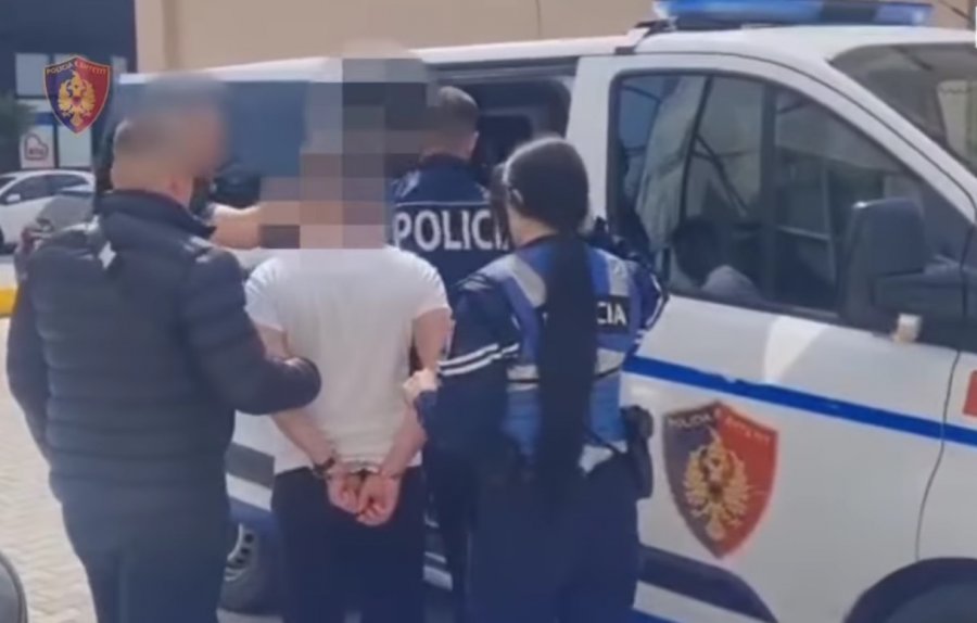 EMRAT/ Plagosi fqinjët në Rrogozhinë, vetëdorëzohet autori