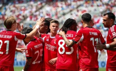Bayern Munichu mposhtet nga Benfica, por kalon tutje