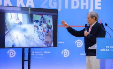 Berisha publikon VIDEO nga farsa elektorale: Ja si komisioneri fut dorën e tij të zezë në kutinë e votimit