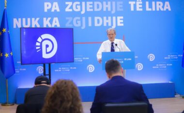 Sali Berisha: Vijon lufta e PD për votën e lirë, sot paraqitëm në PPE, 11 maji farsë e tipit të Zimbabves 30 vite më parë