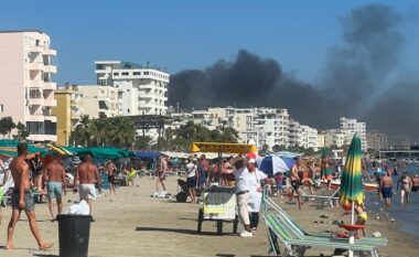 VIDEO/ Panik në Durrës! Zjarr masiv në tregun ambulant, dëmtohen disa biznese