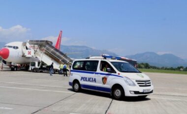Ishte shpallur në kërkim ndërkombëtar, ekstradohet nga Greqia 45-vjeçari shqiptar (EMRI)