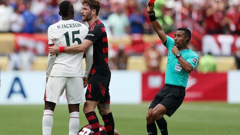 Jackson sërish ‘fundos’ Chelsean, Flamengo mposht bindshëm blutë e Londrës
