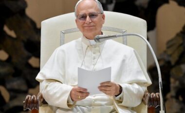 Papa Leoni XIV, thirrje për solidaritet mes popujve, kritikon nacionalizmin