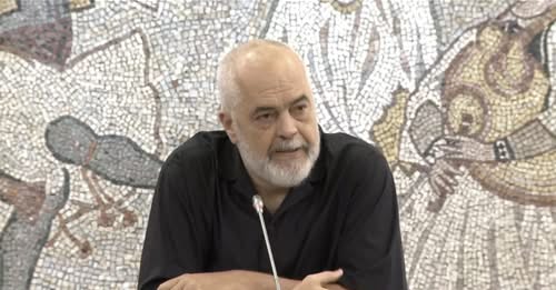 Paralajmërimi i Ramës: Çdo ngrehinë e ngritur në shkelje të ligjit do të rrafshohet, ta harroni se do të legalizohen