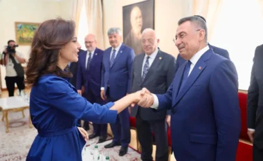 Turqia kundër Shtetit Bektashi/ Zyrtari turk i kërkon Elisa Spiropalit tërheqjen e Shqipërisë nga nisma