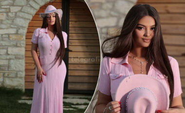 Enca Haxhia mahnit me një paraqitje elegante në rozë, ndryshe nga herët e tjera
