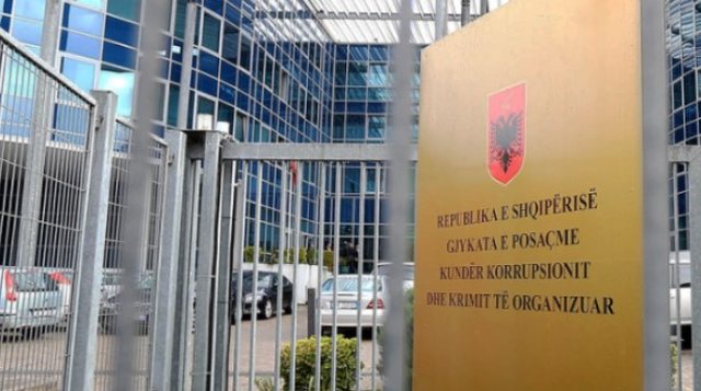 7 muaj nga “kopsitja” e dosjes për 7 grupe kriminale, “Revanshi” kalon për gjykim! Kush janë bosët që akuzohen bashkë me Ervis Martinaj