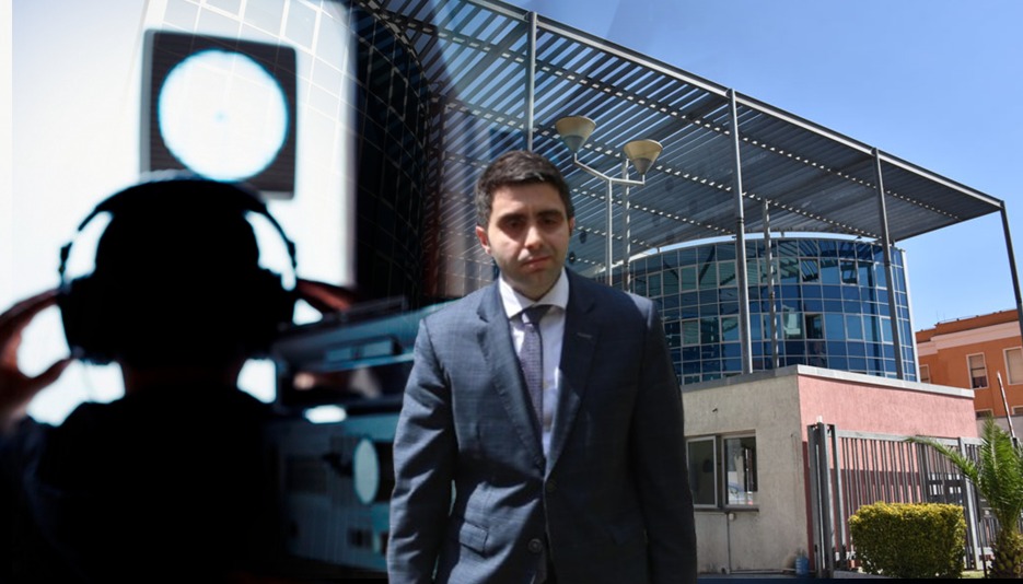 Tenderi 2.3 mln euro/ Zbardhet përgjimi i punonjëses që “fundosi” Jonaid Myzyrin: Ne firmosim, ata marrin lekët, i shërbeva si qeni dhe tani…
