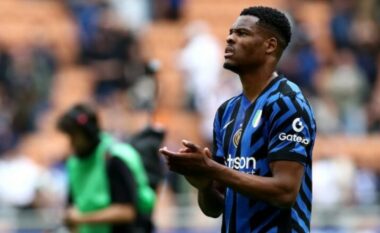 Barcelona vendos kundër transferimit të Denzel Dumfries