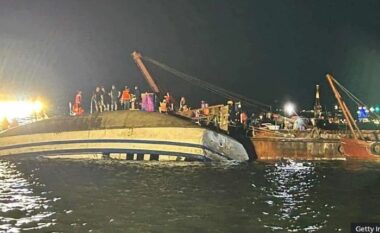 Anija turistike përmbyset gjatë stuhisë, 34 të vdekur dhe disa të zhdukur në Vietnam