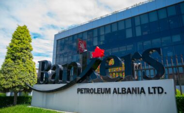 Çfarë po ndodh në Fier? Forca të shumta policie zbarkojnë te “Bankers Petroleum”
