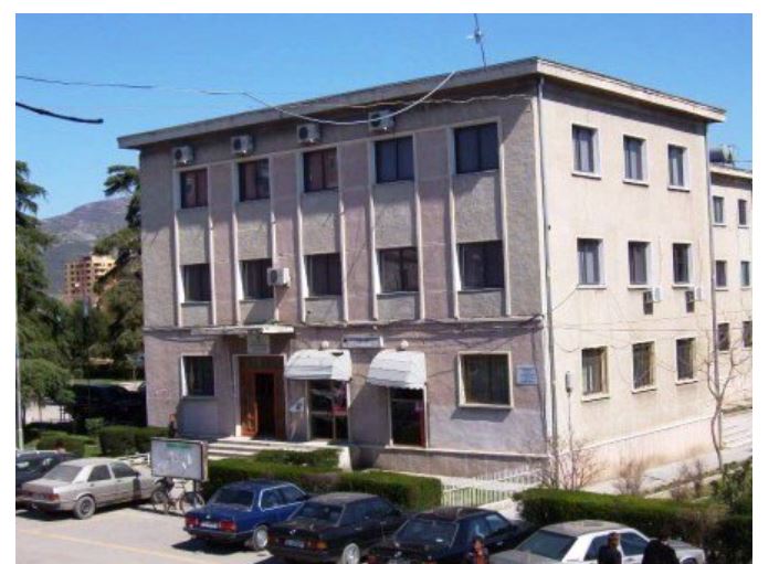 Furtunë dorëheqjesh në Elbasan/ Largohen drejtues të lartë dhe administratorë të njësive vendore