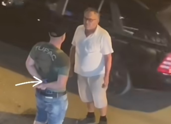 Jepi gaz, na ndihmo se po na vret/ Ish-kandidatja për deputete e PD publikon pamjet dhe denoncon: Ky person kërcënoi familjen time (EMRI)