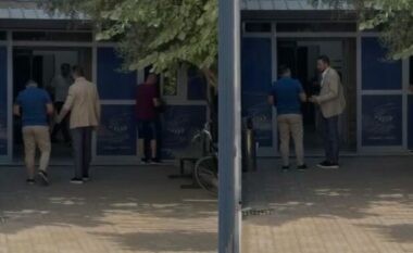 Ervin Salianji paraqitet te Shërbimi i Provës pas lirimit me kusht