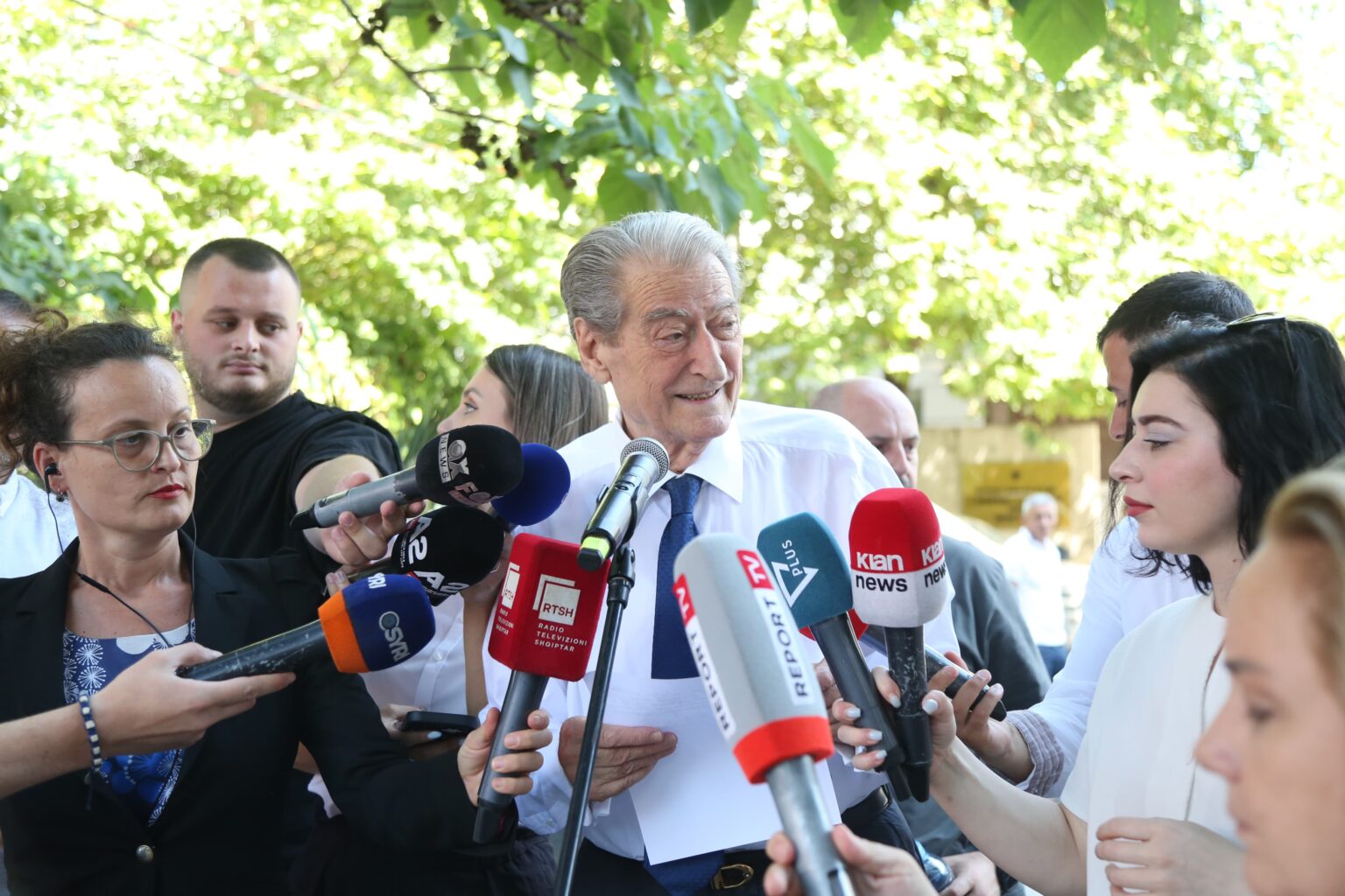 Berisha: Kur isha unë në pushtet, “Bankers” paguante të gjitha taksat