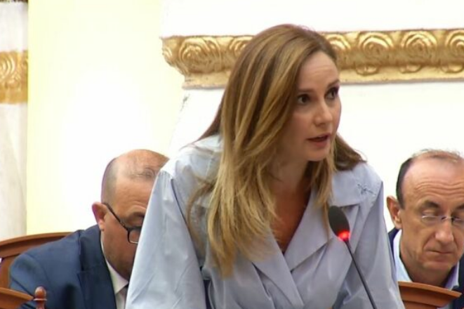 Seanca plenare/ Opozita kërkon debat për inceneratorët, Tabaku: Kuvendi të marrë përgjegjësinë për 3 kontrata korruptive