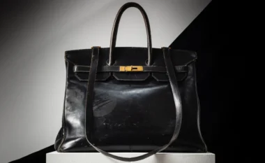 Çanta më e shtrenjtë në histori, Birkini i parë nga Hermès shitet në ankand për 8.6 milionë euro