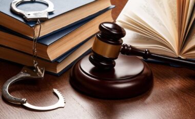 Profesionistët e Lirë letër ministrit Manja: Drafti i Kodit Penal cenon lirinë ekonomike