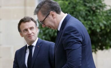 Macron telefonon Vuçiç, diskutojnë për dialogun Kosovë-Serbi dhe situatën në Bosnje