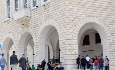 Maturantët me sytë nga Teknologjia dhe Inxhinieritë, largohen nga Mjekësia