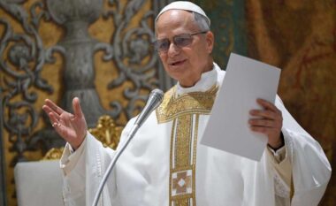 Papa Leone XIV reagon pas bisedimeve në Shtëpinë e Bardhë: Ka shpresë, por duhet të punojmë shumë