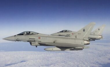 NATO dërgon dy “Eurofighter” në përgjigje të sulmeve ajrore ruse