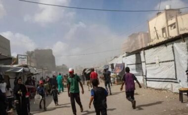 BE dënon sulmin izraelit në spitalin në Gaza: Vrasja e gazetarëve dhe civilëve nuk justifikohet