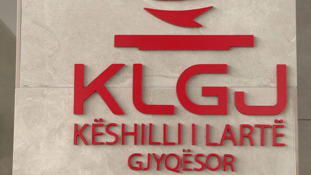 Akuzat e kryeministrit ndaj gjyqtarëve, reagon KLGJ: Cenojnë figurën dhe dinjitetin tonë! Të respektohet pavarësia e gjyqësorit! Ankesat dërgojini në Gjykatë