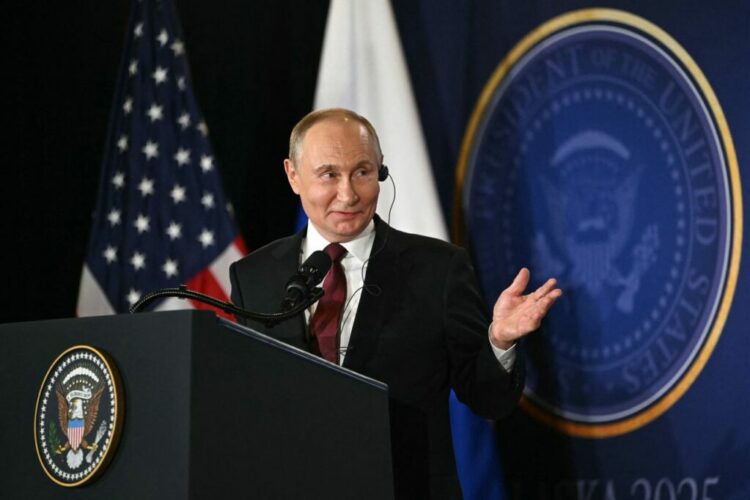 Vladimir Putin thyen heshtjen pas samitit në Alaskë