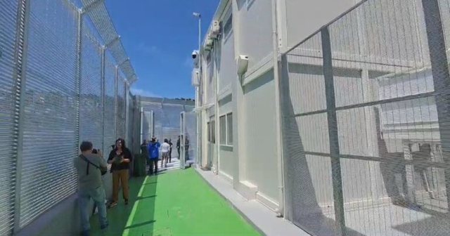 DW: Gjykata e BE-së vendos kundër Italisë për skemën e kampeve të emigrantëve në Shqipëri, Meloni kritika për vendimin