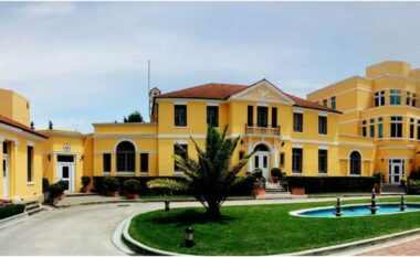 FOTO/ Ambasada e SHBA-së apel qytetarëve: Përdoreni vizën korrekt! Respekto kushtet dhe afatin e qëndrimit