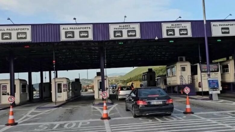 Fluks në doganën e Morinës, afro 40 mijë persona nga Kosova drejt Shqipërisë gjatë 24 orëve të fundit