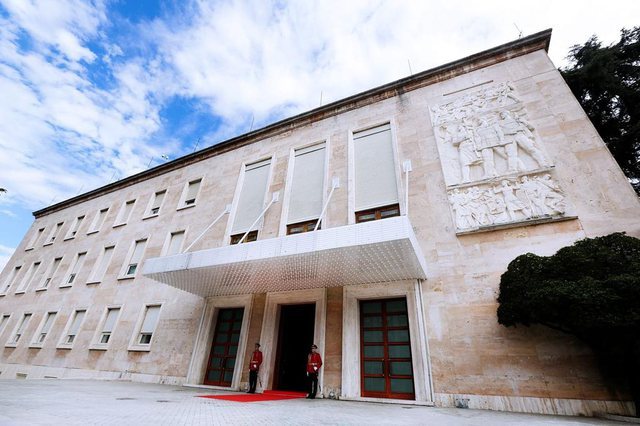DRAFTI/ Propozohet organizimi i ri, institucionet e varësisë do bashkohen me agjencitë autonome