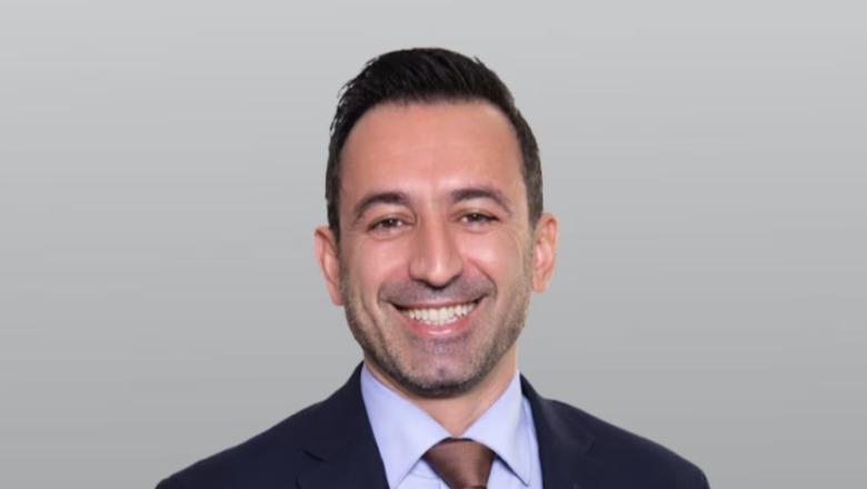 Një  Amerikan  në krye të Kuvendit të Kosovës   Kush është Dimal Basha   Biografia 