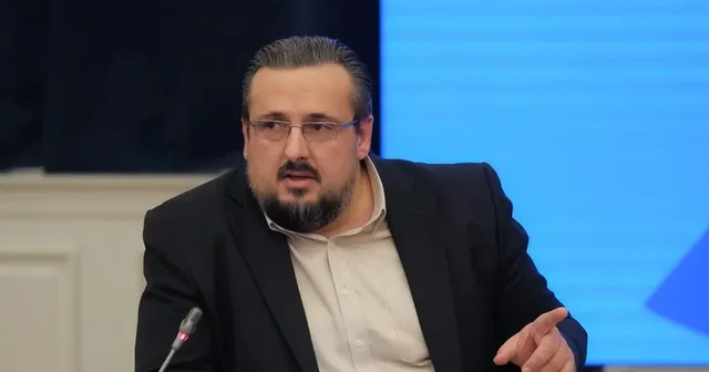 “Ikin shqiptarët, vijnë të huajt”/ Teliti: Dështim politik me kosto të lartë sociale