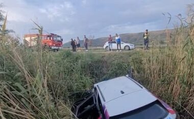 Aksident masiv në Bulqizë/ Katër makina përfundojnë në kanal, raportohet për disa të plagosur