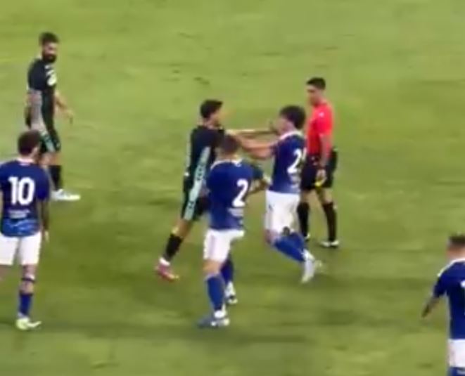 Shpulla dhe grushte, sherr masiv në miqësoren mes Komos dhe Betisit ( VIDEO)