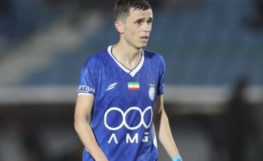 Debutimi te Esteghlal, Jasir Asani shok skuadre me ish-portierin e Real Madridit