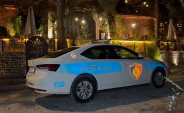 Dy grupet u konfliktuan me thika, policia shoqëron 3 persona në Korçë