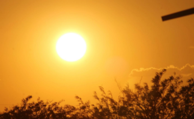 Parashikimi i motit 8 Gusht 2025, kthjellime dhe temperatura të larta