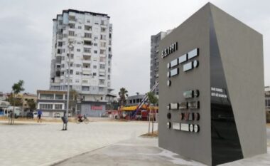 Fundi i gushtit, trafiku kthehet në kah të kundërt mes Durrësit dhe Barit