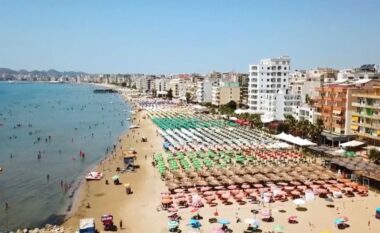Përdhunimi i turistes, mediat italiane raportojnë ngjarjen e rëndë në plazhin e Durrësit: 18-vjeçarja u përpoq të mbrohej, i riu abuzoi me të