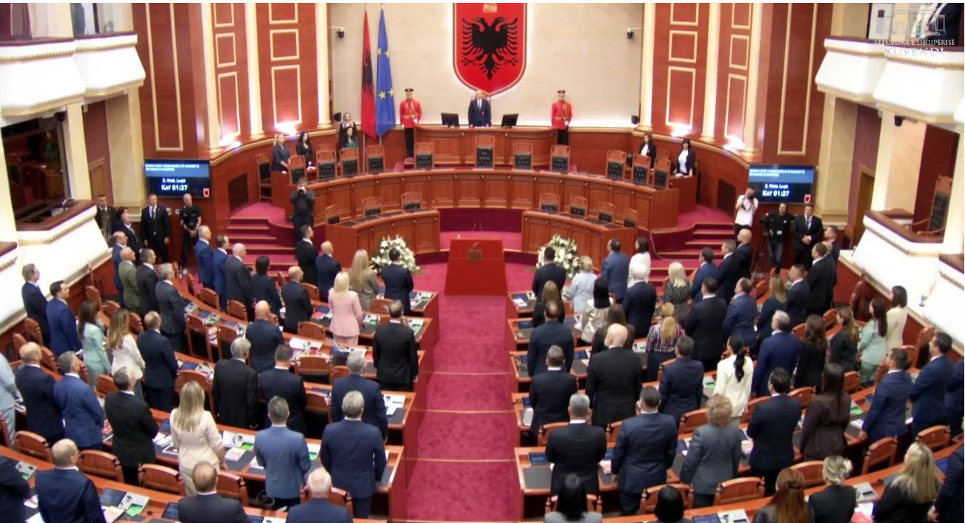 Nis Legjislatura e 11-të, e Kuvendit, Vasil Llajo mban fjalën e tij